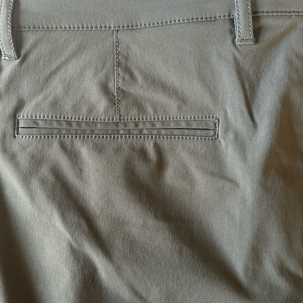 J.Crew Tech Short - Picture 8 of 8
